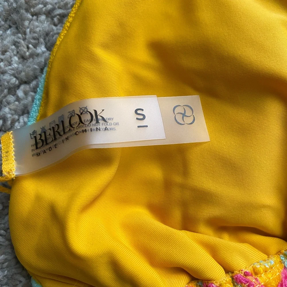 Berlook Multicolor Striped Bikini - Picture 4 of 4